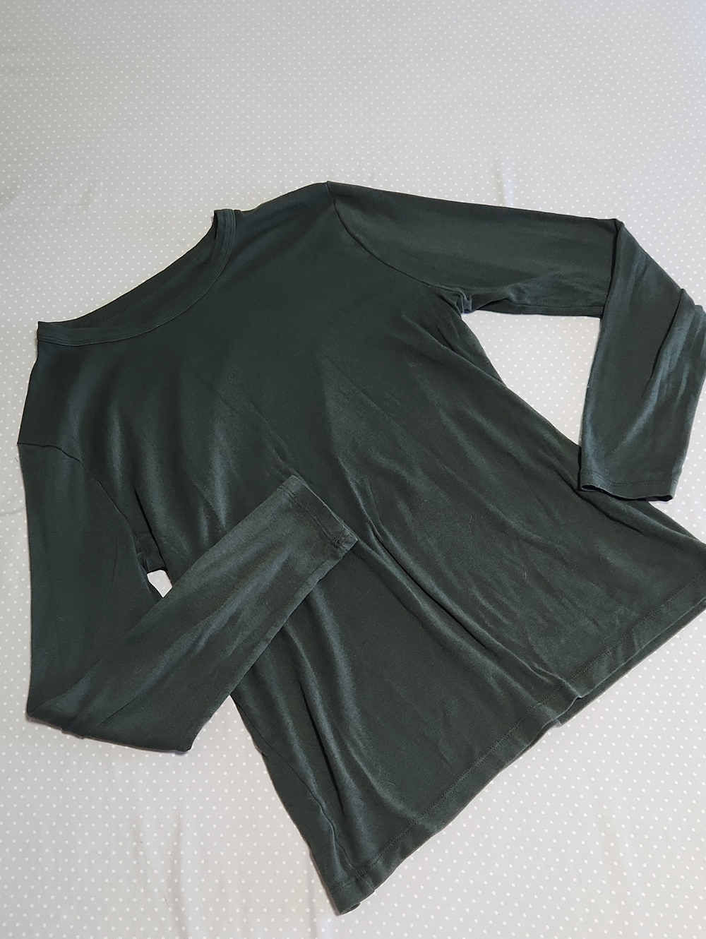Size L a new day Dark Forest Green Long Sleeve Crewneck Top